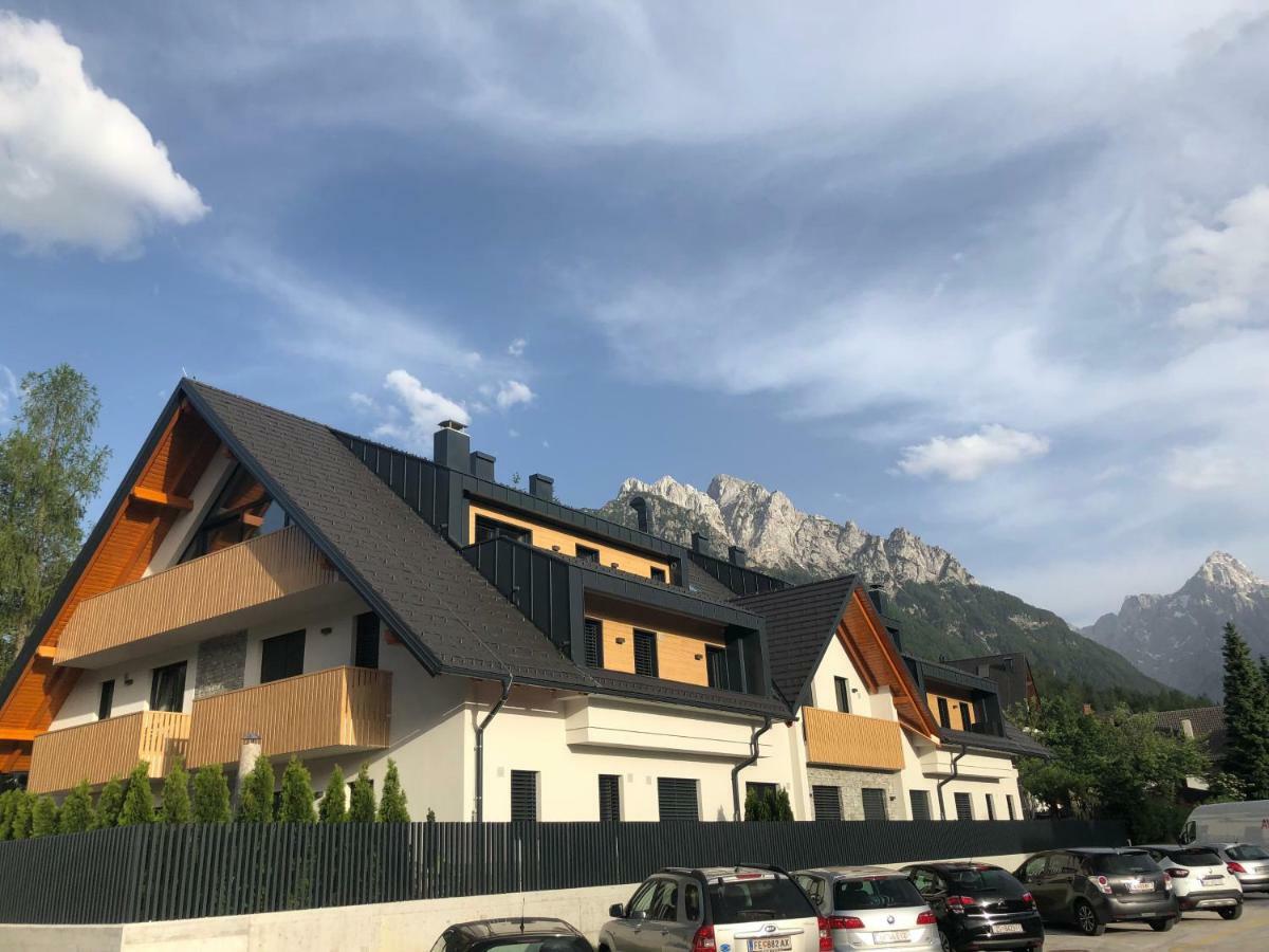 Vila Mojca Apartma Peridot - Center Kranjska Gora Exteriör bild